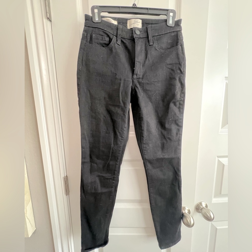 Black skinny jeans